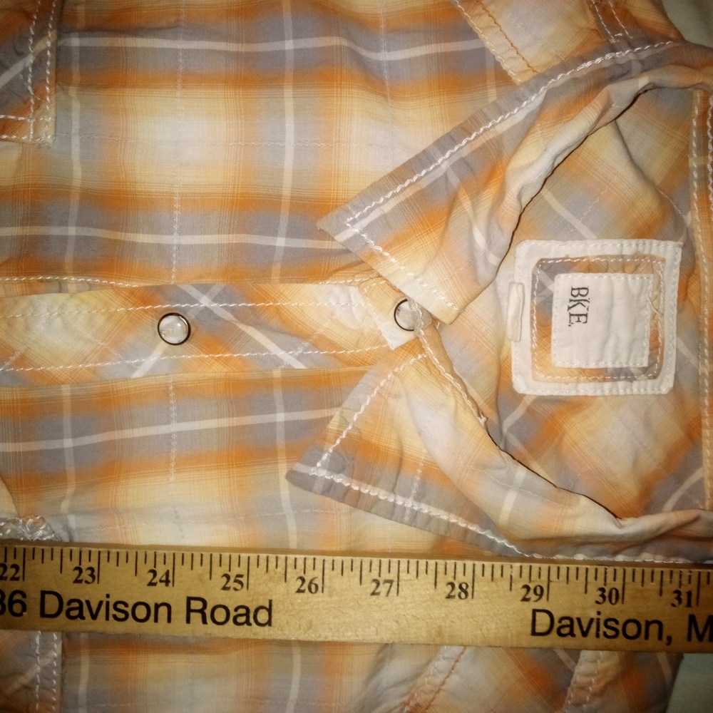 BKE Men's XL Casual Orange and White Pearl Snap Plaid Shirt